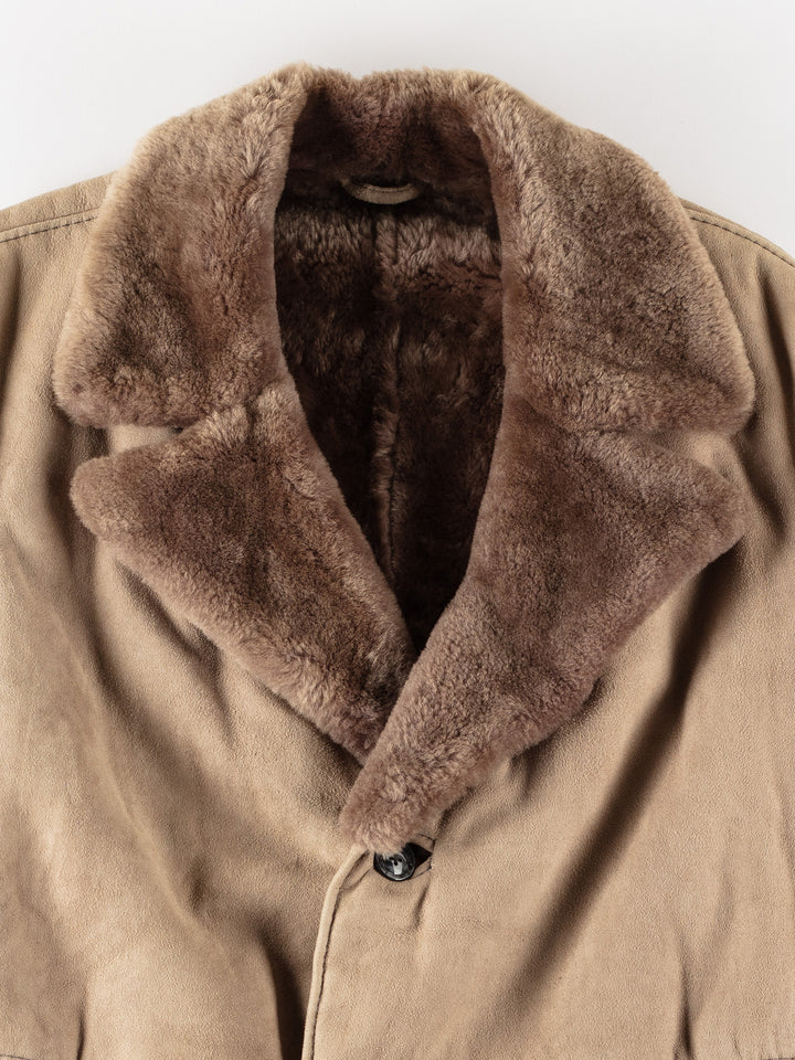 Vintage 70's Men Sheepskin Coat in BeigeVN560