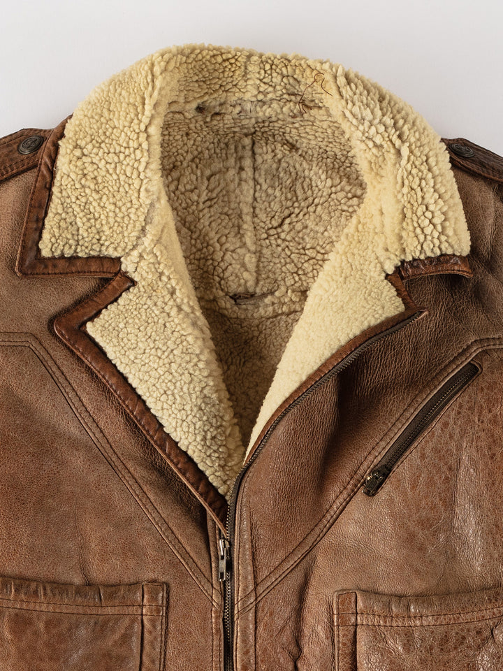 Vintage 80's Men Sheepskin Jacket in BrownVN538