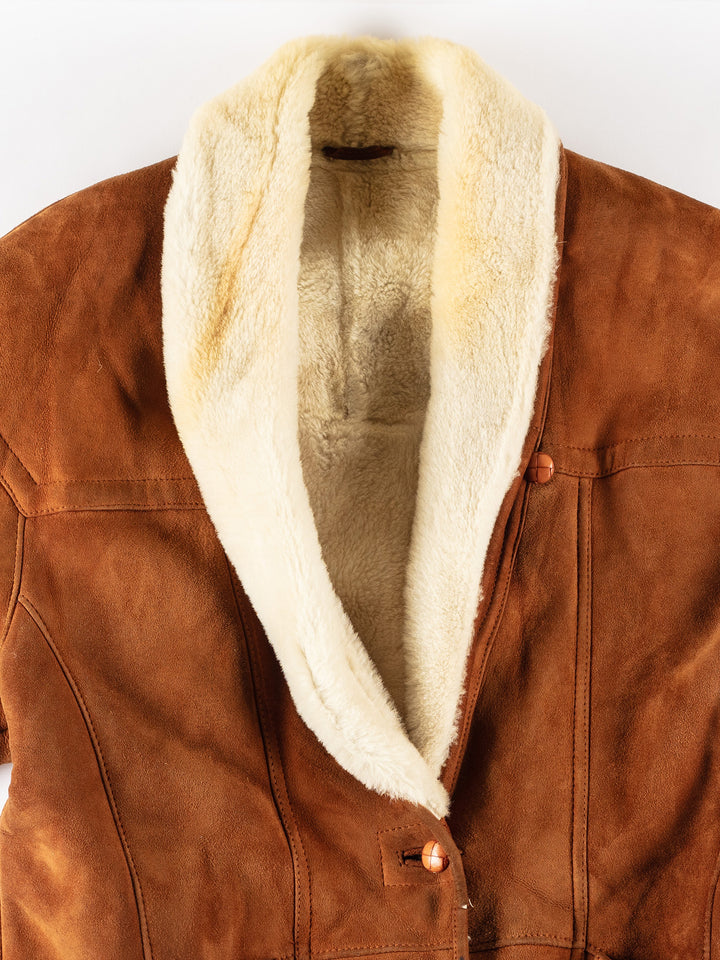 Vintage 80's Women Sheepskin Coat in BrownMN453
