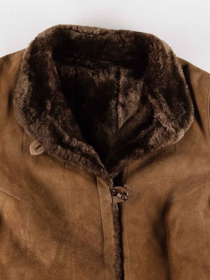 Vintage 80's Women Sheepskin Coat in BrownMN627