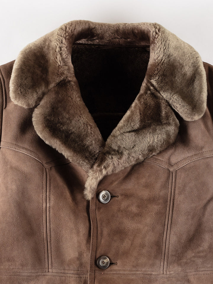 Vintage 80's Men Sheepskin Coat in BrownVN419