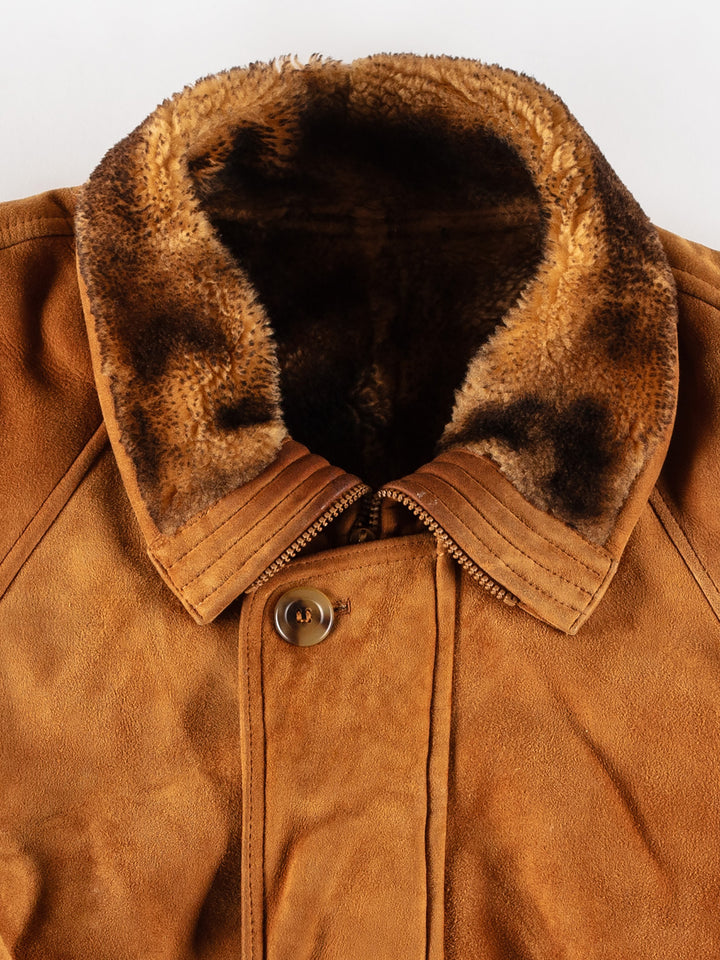 Vintage 80's Men Sheepskin Coat in BrownVN762