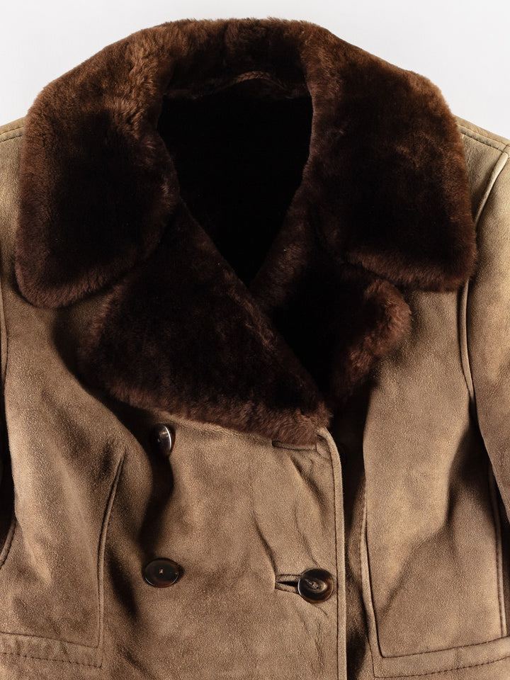 Vintage 70's Women Sheepskin Coat in BrownMN807