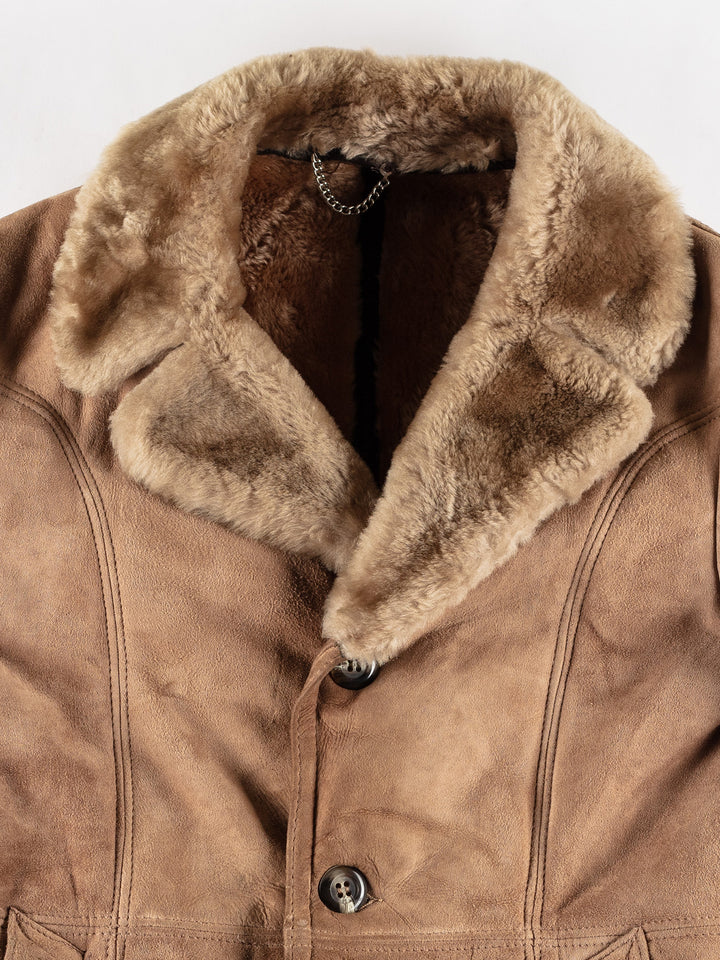 Vintage 70's Men Sheepskin Coat in BeigeVN464