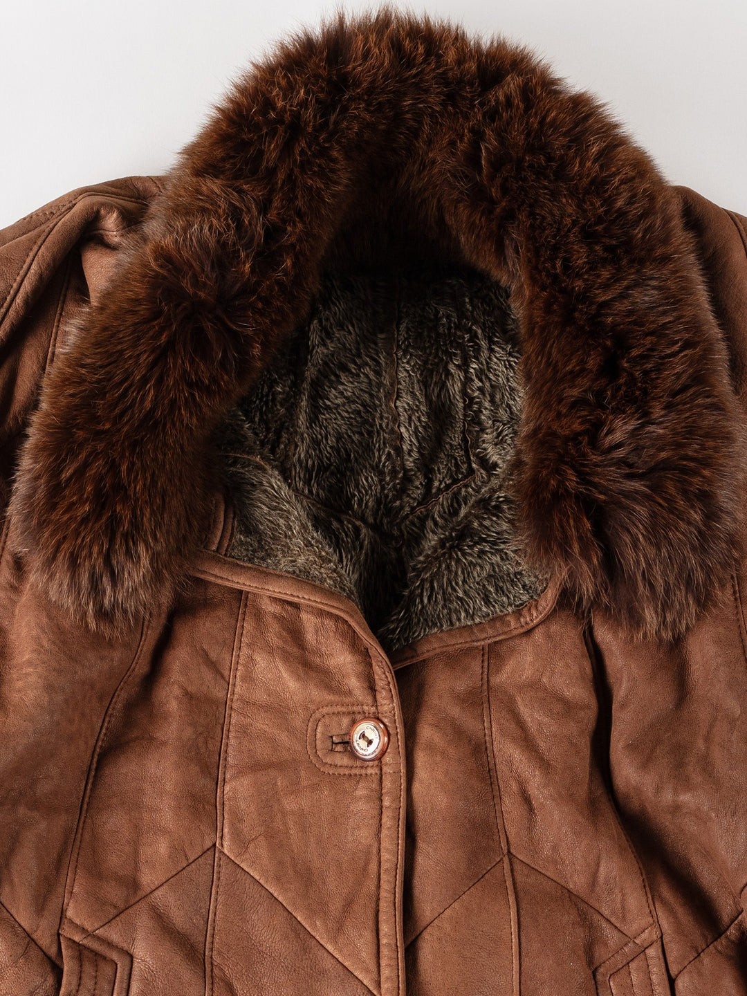 Vintage 80's Women Sheepskin Coat in BrownMN544