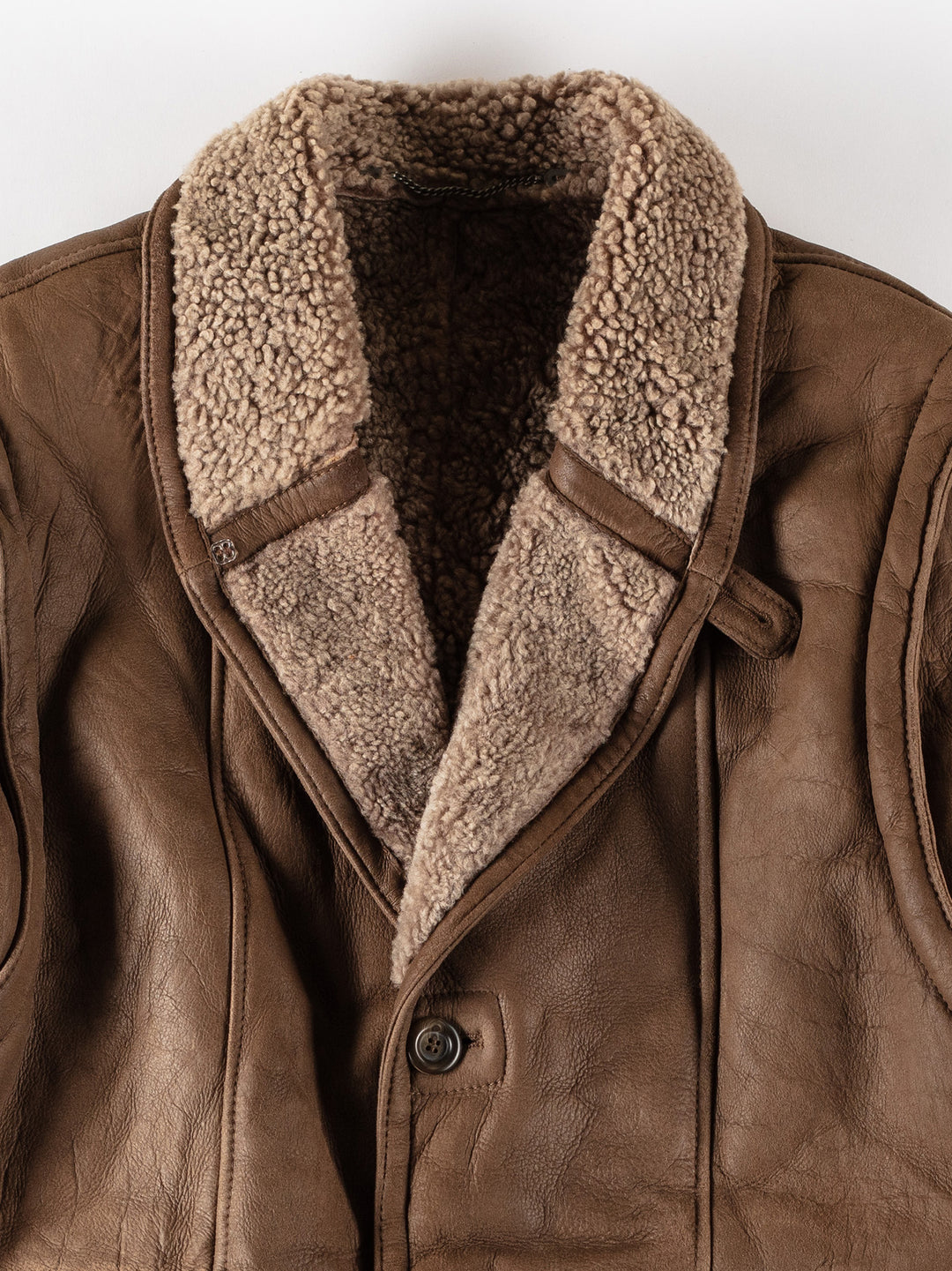 Vintage 80's Men Sheepskin Coat in BrownVN432