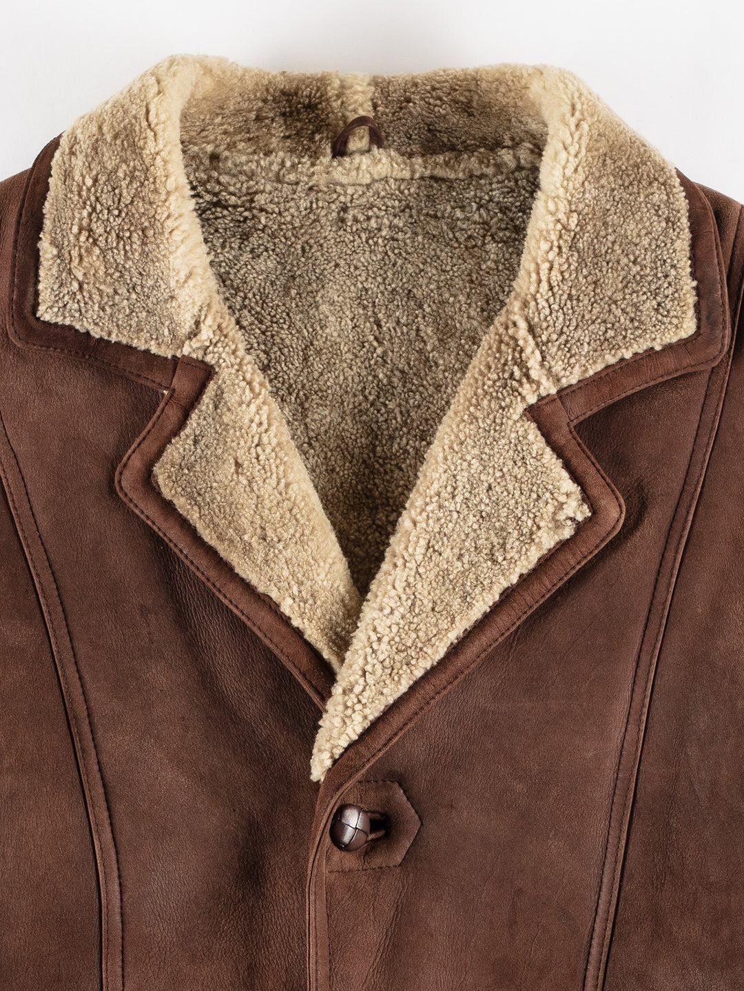 Vintage 80's Men Sheepskin Coat in BrownVN440