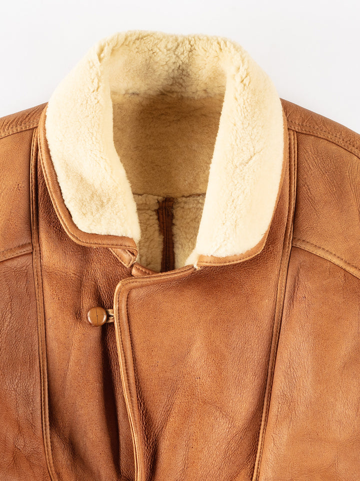 Vintage 80's Men Sheepskin Coat in BrownVN328