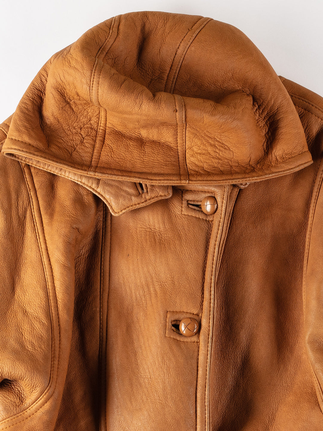 Vintage 80's Women Sheepskin Coat in BrownMN570