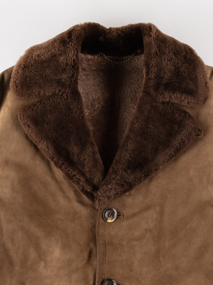 Vintage 70's Men Sheepskin Coat in BrownVN576
