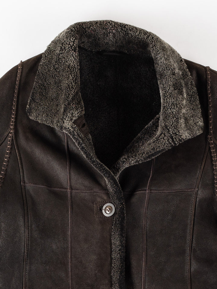 Vintage 80's Women Sheepskin Coat in BrownMN368