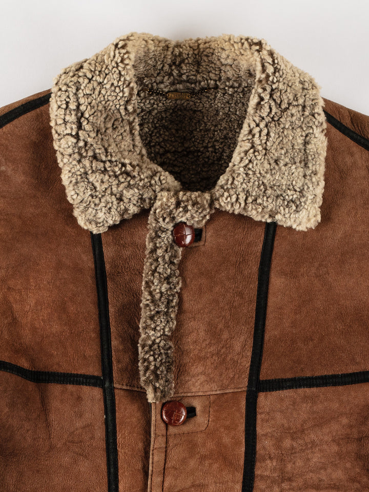 Vintage 80's Men Sheepskin Coat in BrownVN697
