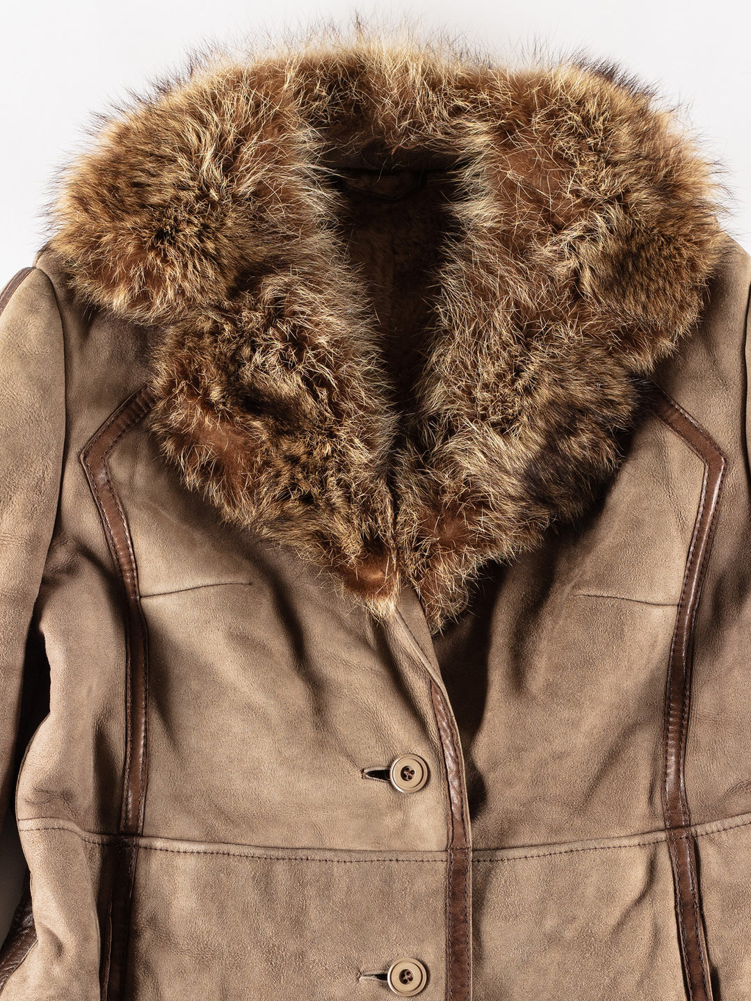 Vintage 70's Women Sheepskin Coat in BeigeMN817