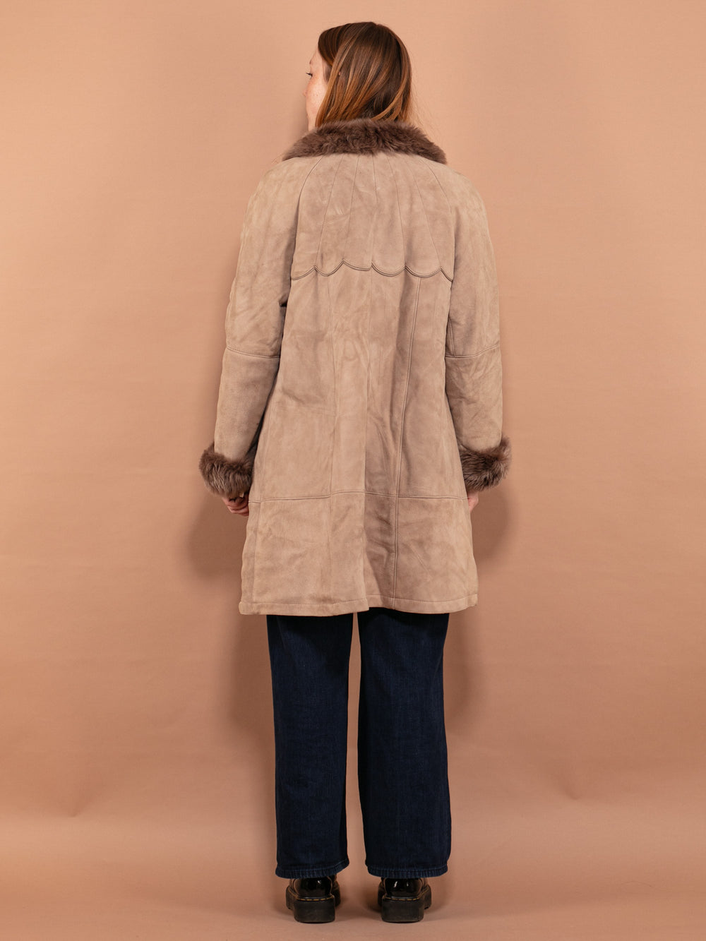Vintage 80's Women Sheepskin Coat in Beige - NorthernGrip