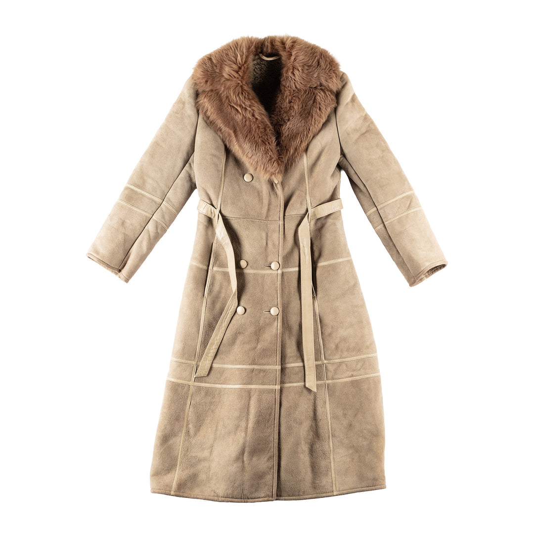 Vintage 70's Women Sheepskin Coat in BeigeMN330