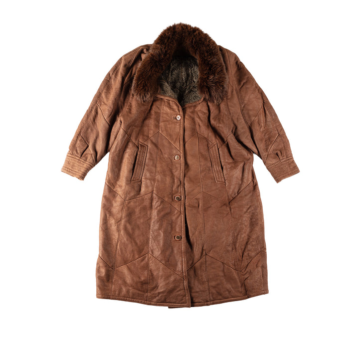 Vintage 80's Women Sheepskin Coat in BrownMN544