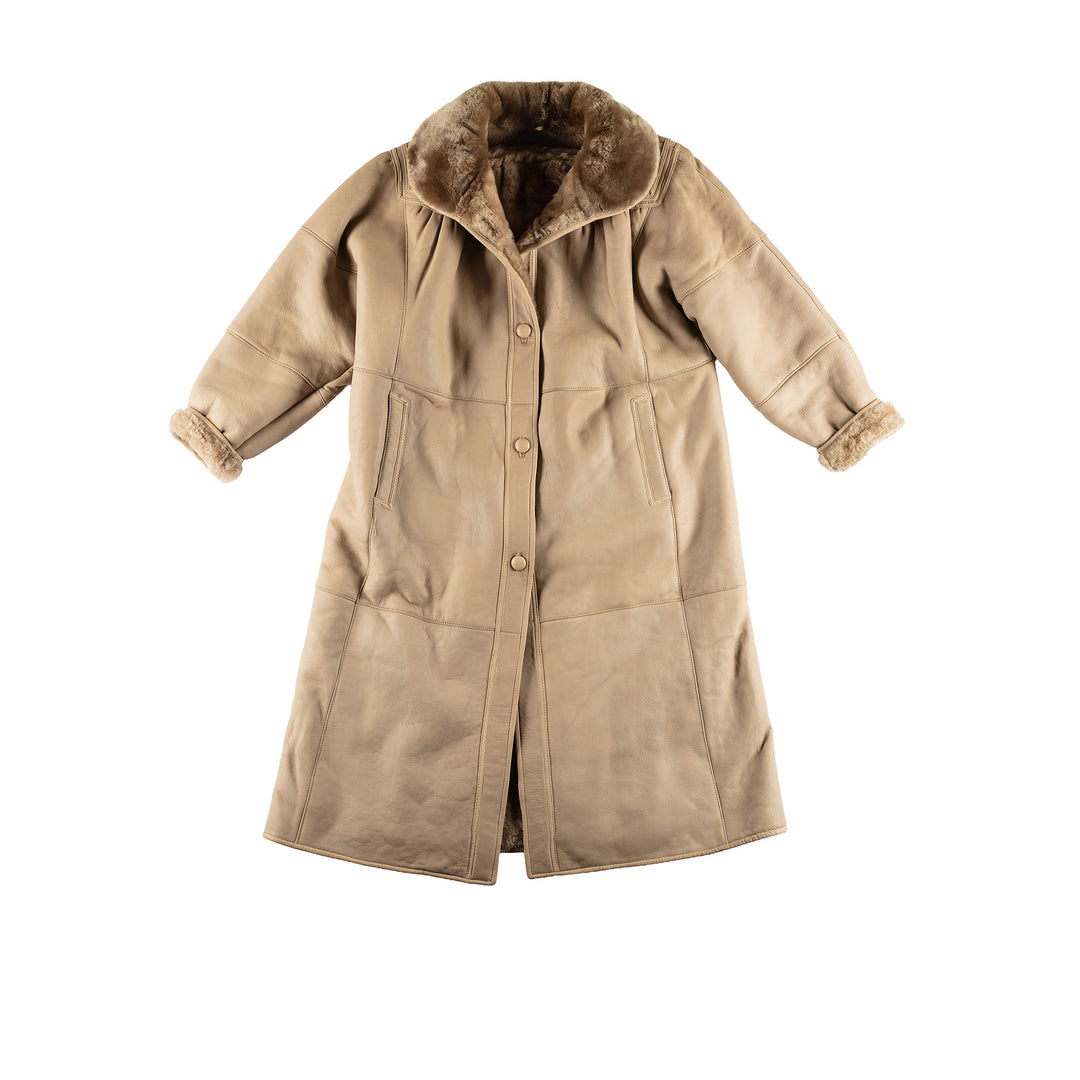 Vintage 70's Women Sheepskin Coat in BeigeMN340