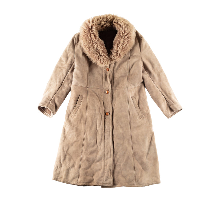 Vintage 80's Women Sheepskin Coat in MN811