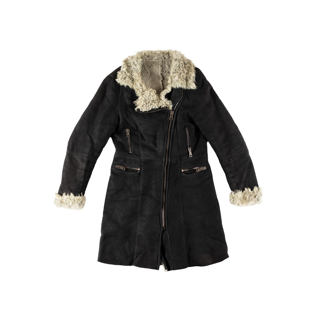 Vintage 70's Women Sheepskin Coat in BlackMN605