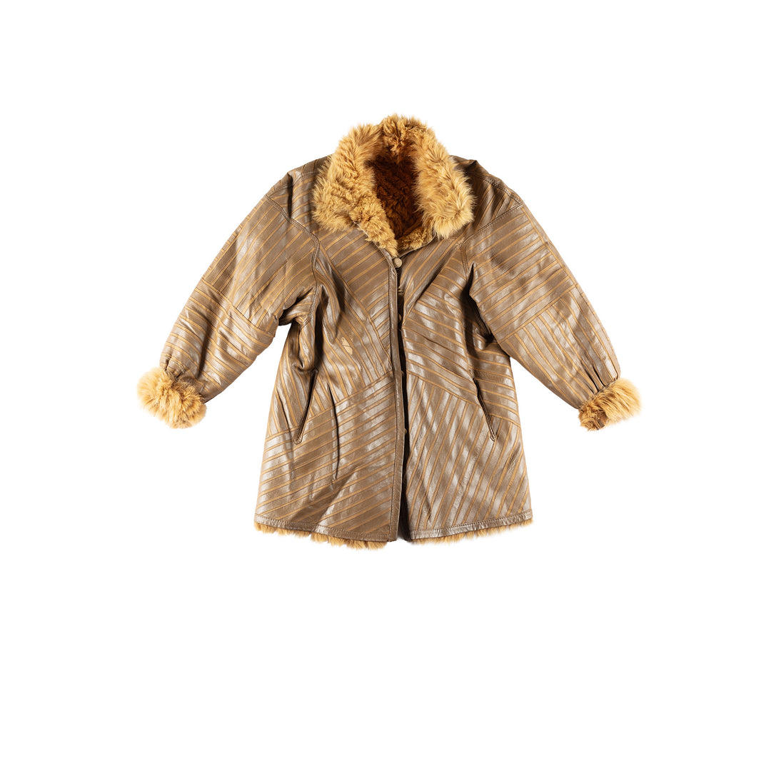Vintage 70's Women Sheepskin Coat in BeigeMN781