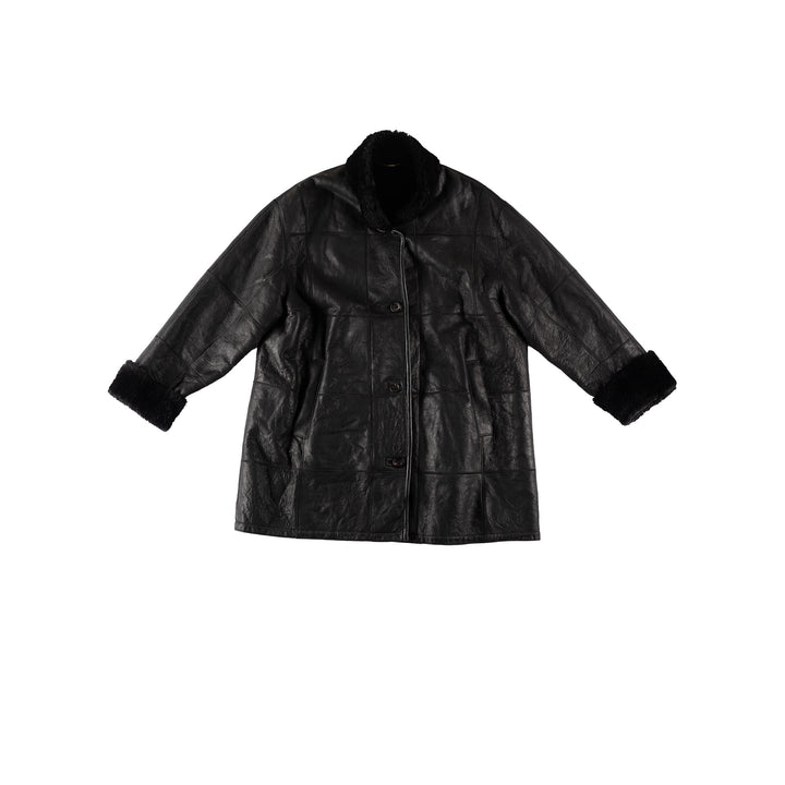 Vintage 80's Women Sheepskin Coat in BlackMN692
