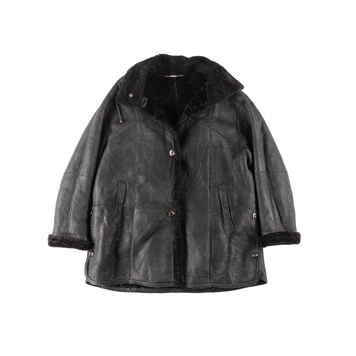 Vintage 90's Women Sheepskin Coat in Black