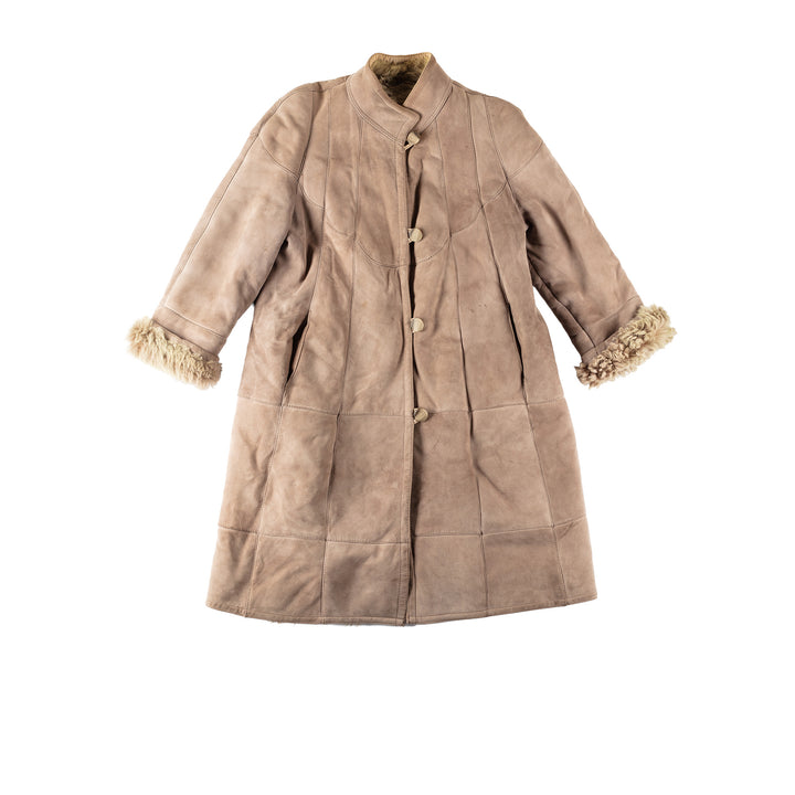Vintage 80's Women Sheepskin Coat in BeigeMN555