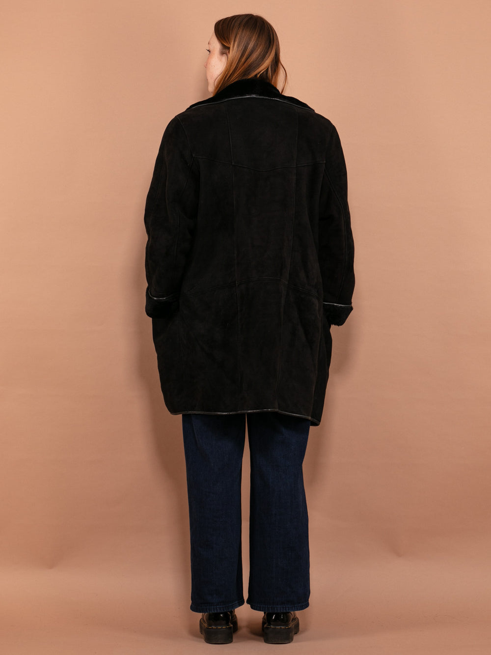 Vintage 80's Women Sheepskin Coat in Black - NorthernGrip