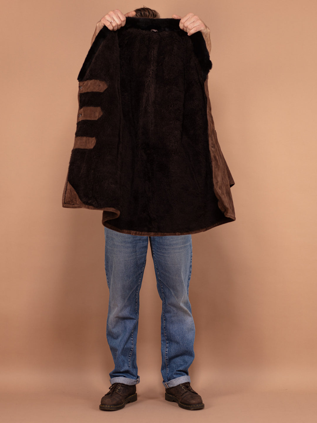 Sherpa Lined Suede Coat, 70's Vintage Men's Suede Coat Small S Size, Boho Men Coat, Warm Wool Coat, Old Fashioned Mens Overcoat. Western