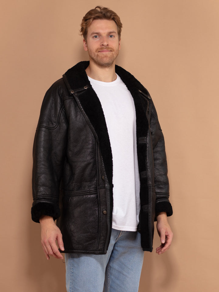 Vintage Sheepskin Coat 80s Black, Size Medium M, Classic Boho Style Suede Coat, Vintage Men Shearling Coat, Warm Coat, Timeless Winterwear