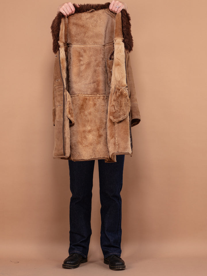 Vintage 70's Women Sheepskin Coat in Brown - NorthernGrip