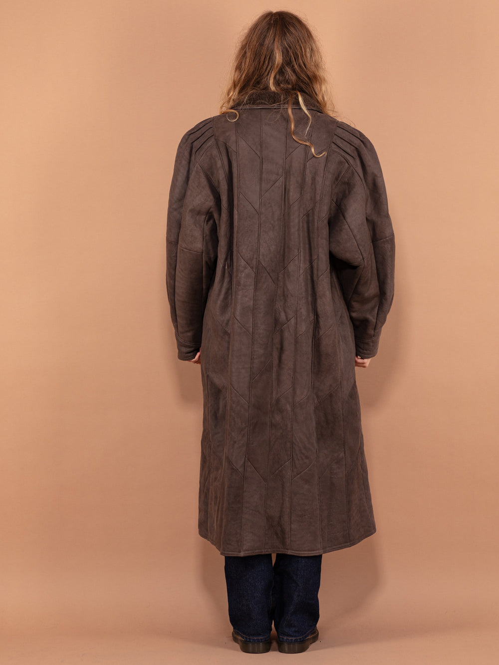 Vintage 80's Women Oversized Sheepskin Coat in Brown - NorthernGrip