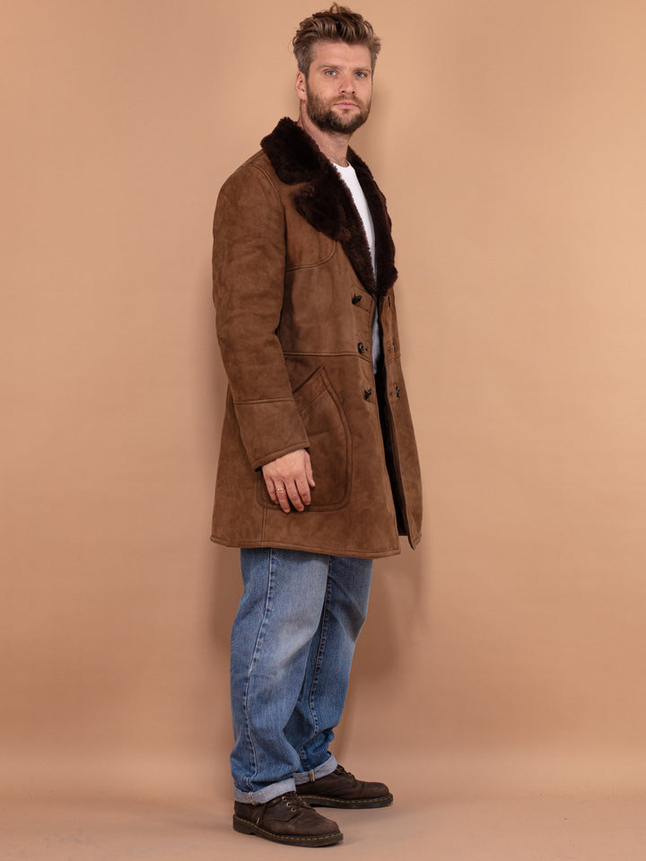 Men Shearling Coat 70's, Size Medium, Worn In Vintage Shearling Coat, Retro Suede Coat, Brown Suede Overcoat, Boho Winter Coat, Pre Loved