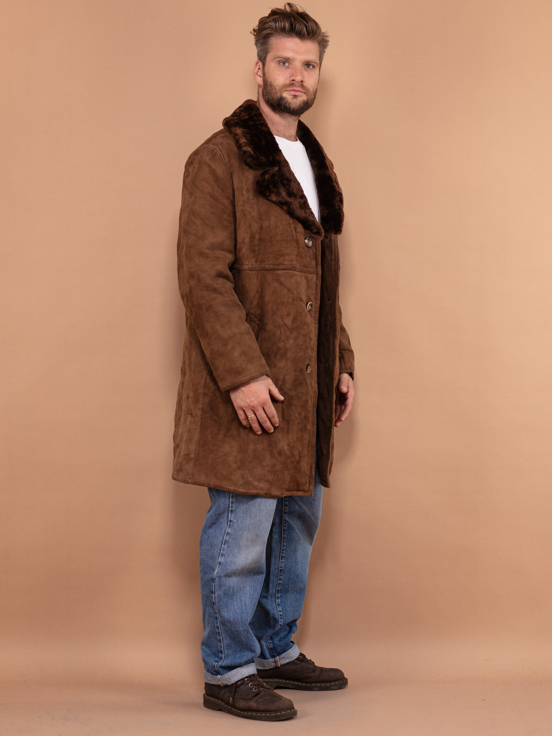 Men Shearling Coat 70's, Size Large Worn In Shearling Coat, Retro Leather Coat, Brown Suede Overcoat, Boho Winter Coat, Old Fashioned Coat