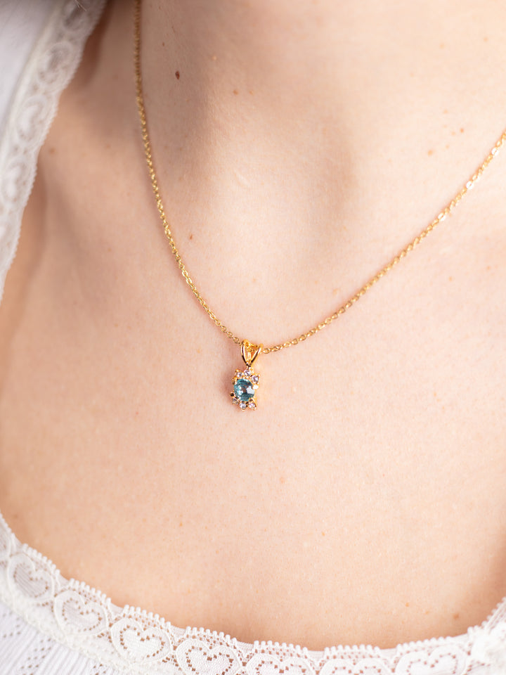 Vintage 90's Blue Rhinestone Pendant Necklace