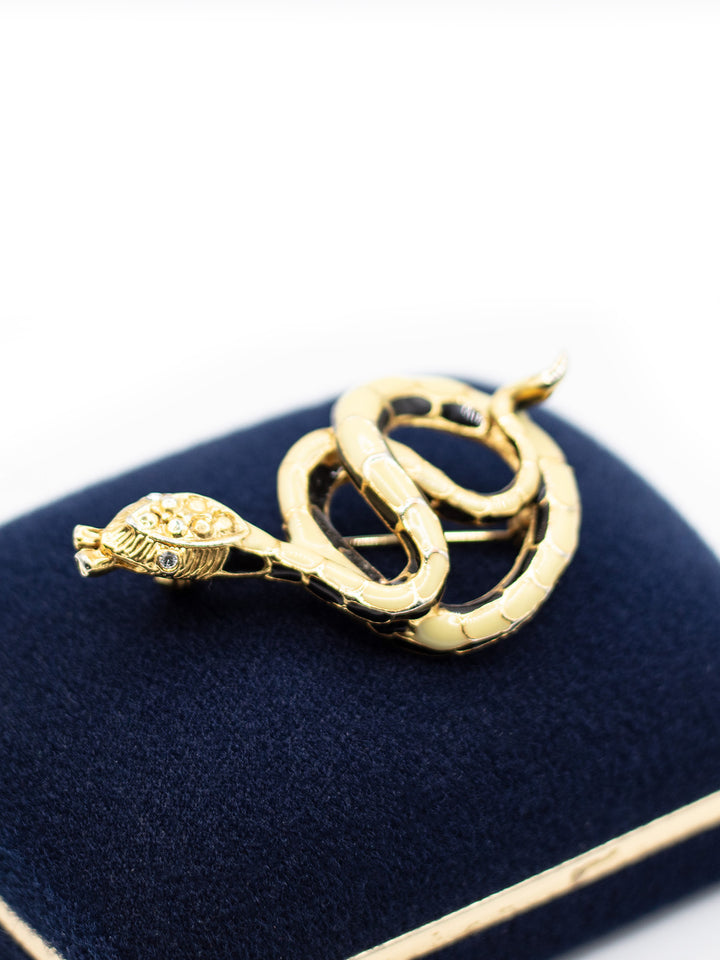Vintage 80's Brooch in Gold