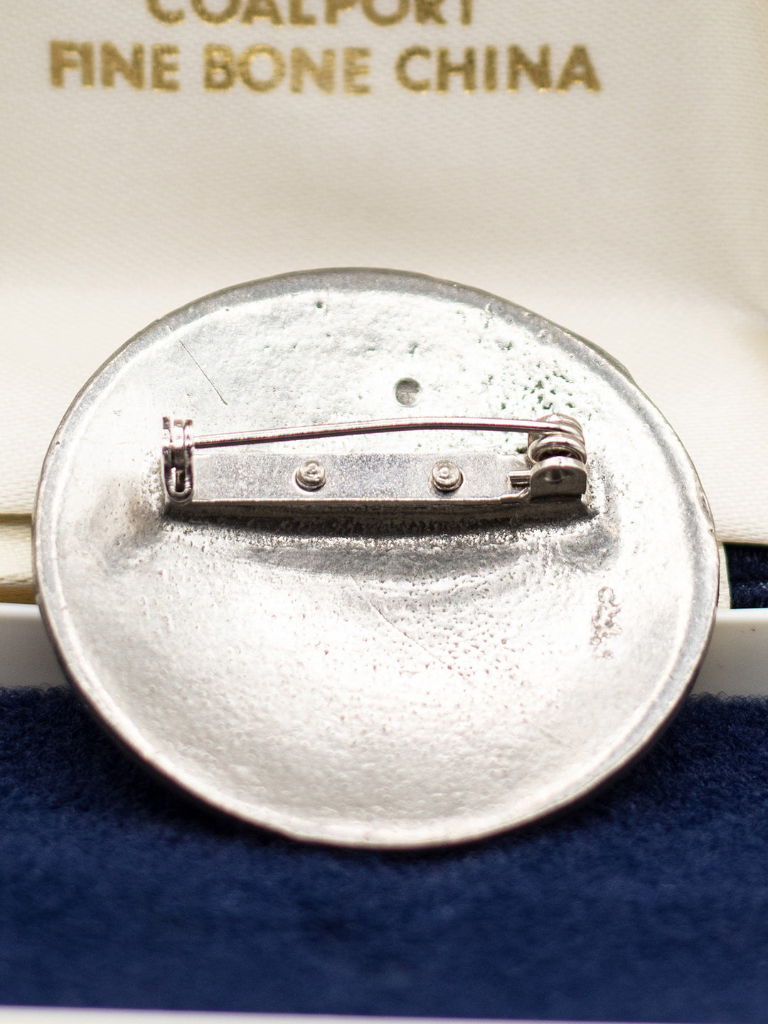 Vintage 80's Brooch in Silver