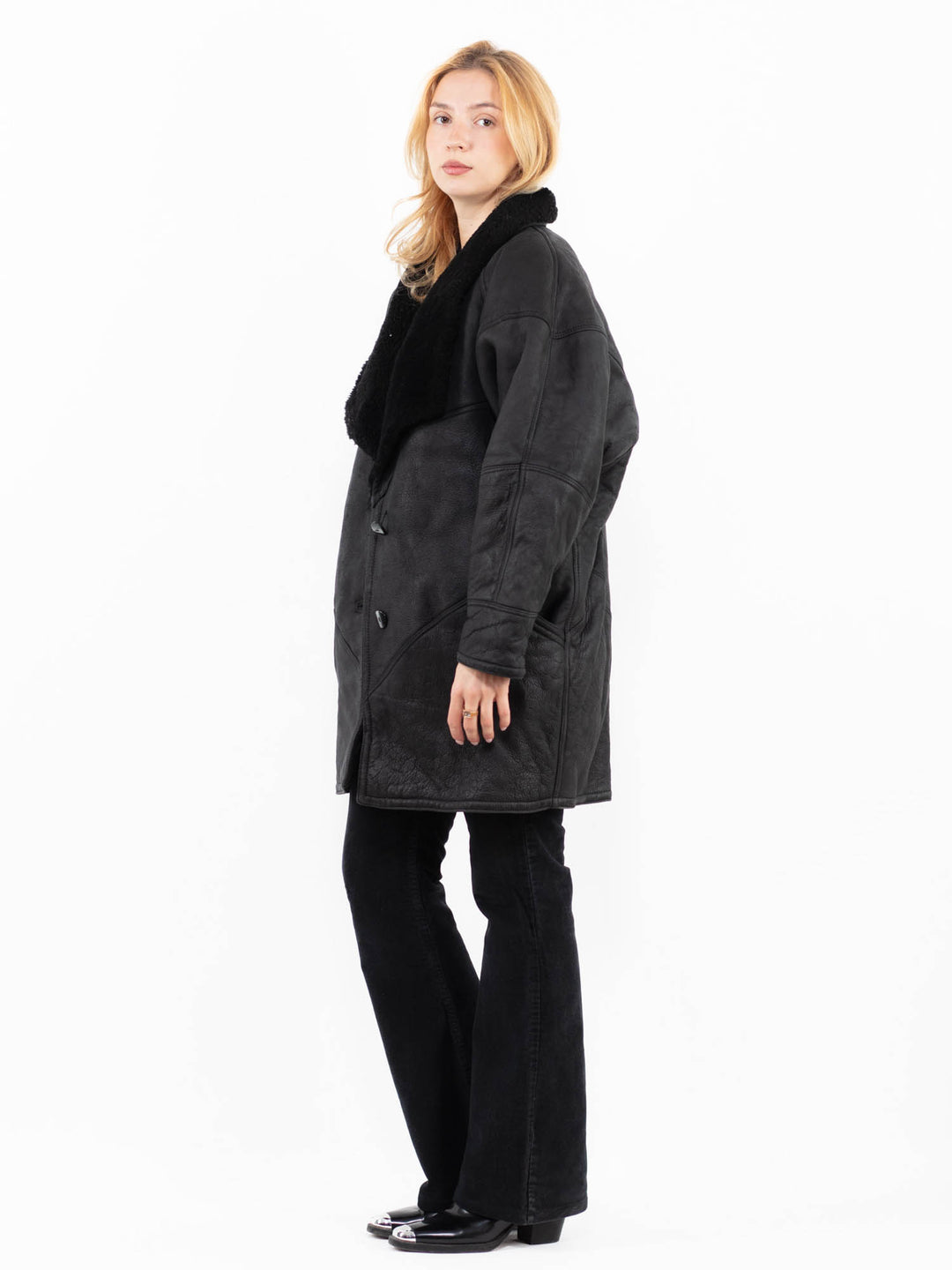 Vintage 90's Women Sheepskin Coat in Blue