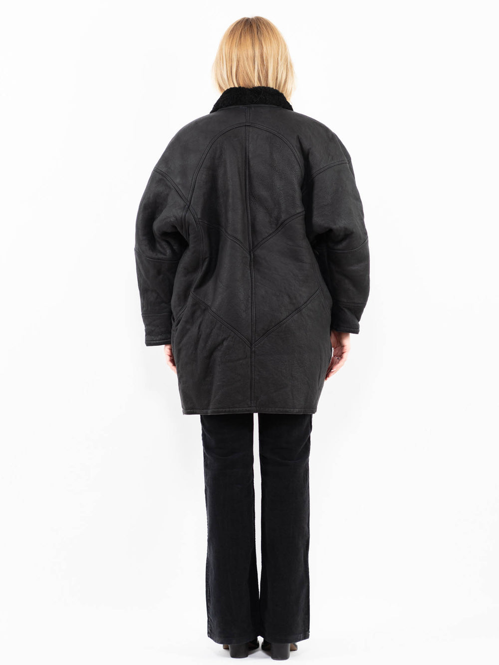 Vintage 90's Women Sheepskin Coat in Blue