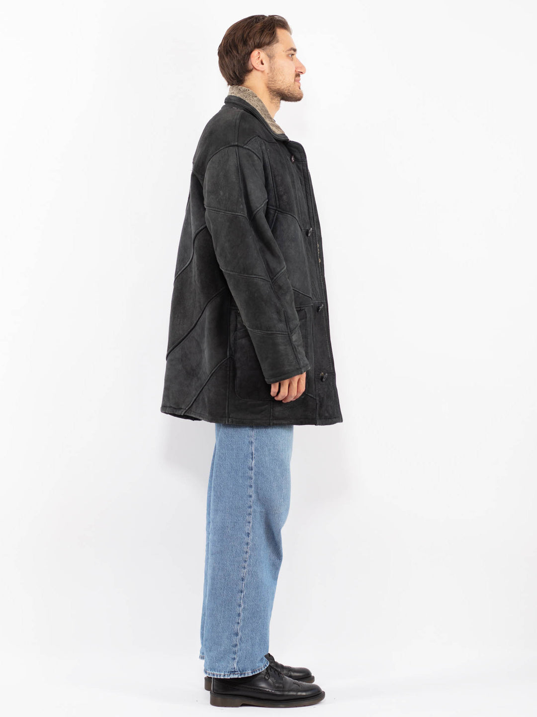 Vintage 90's Men Sheepskin Coat in Black