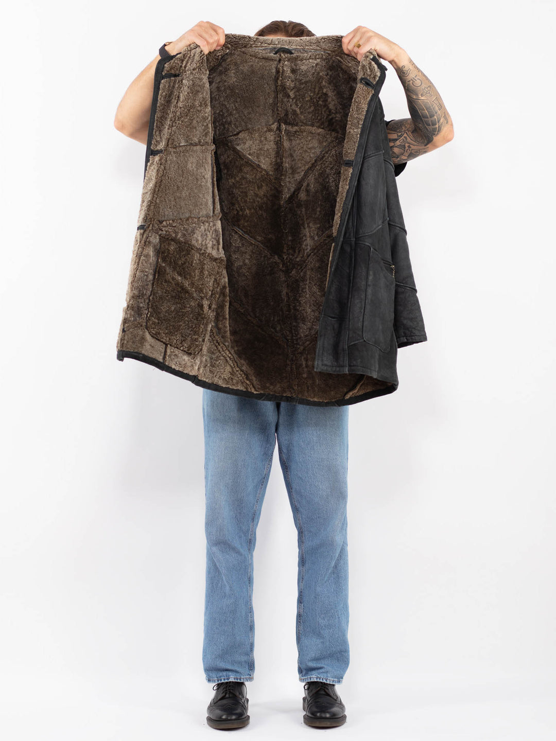 Vintage 90's Men Sheepskin Coat in Black