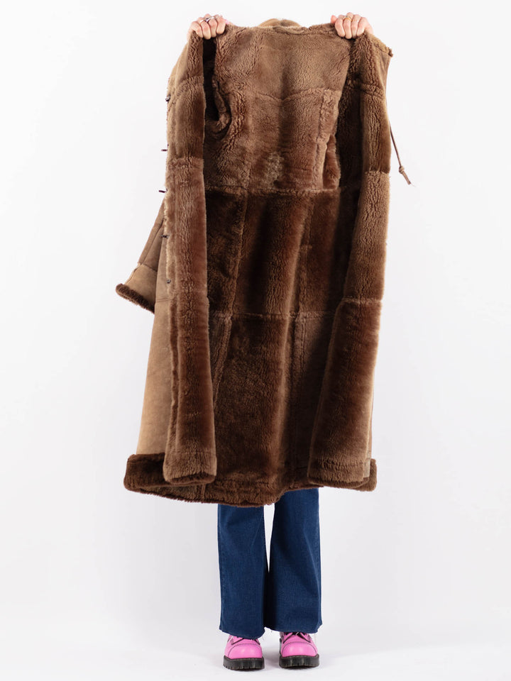 Vintage 70's Women Sheepskin Shearling Coat in Brown