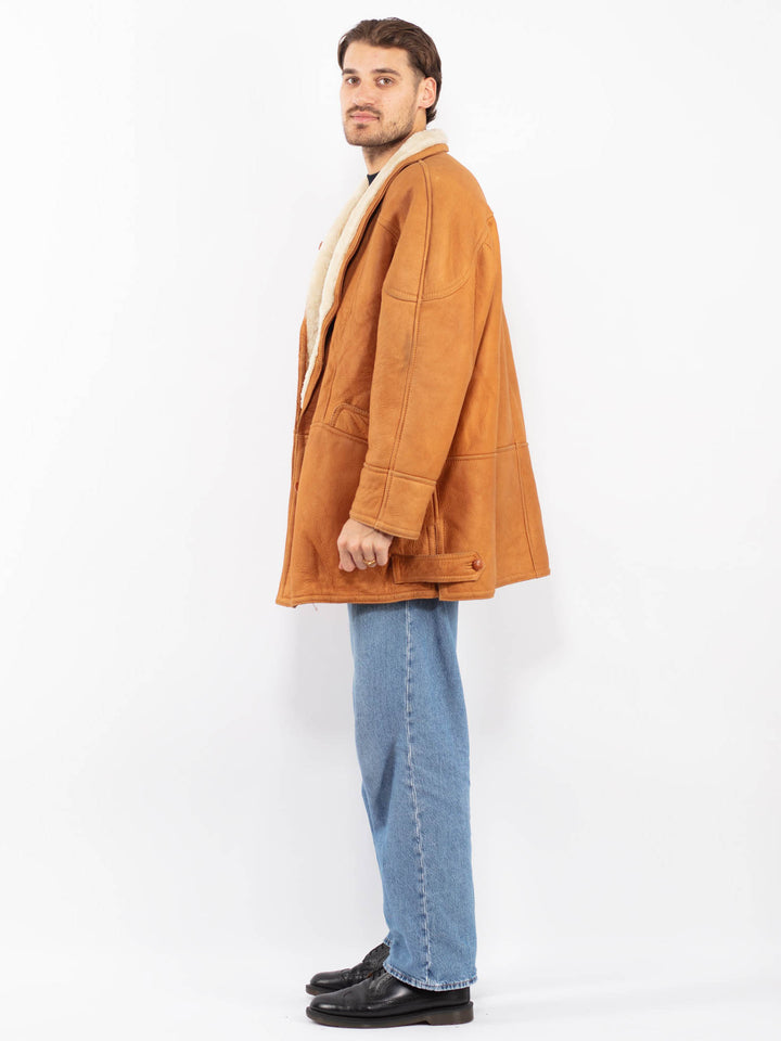 Vintage 80's Men Sheepskin Leather Coat in Caramel Brown