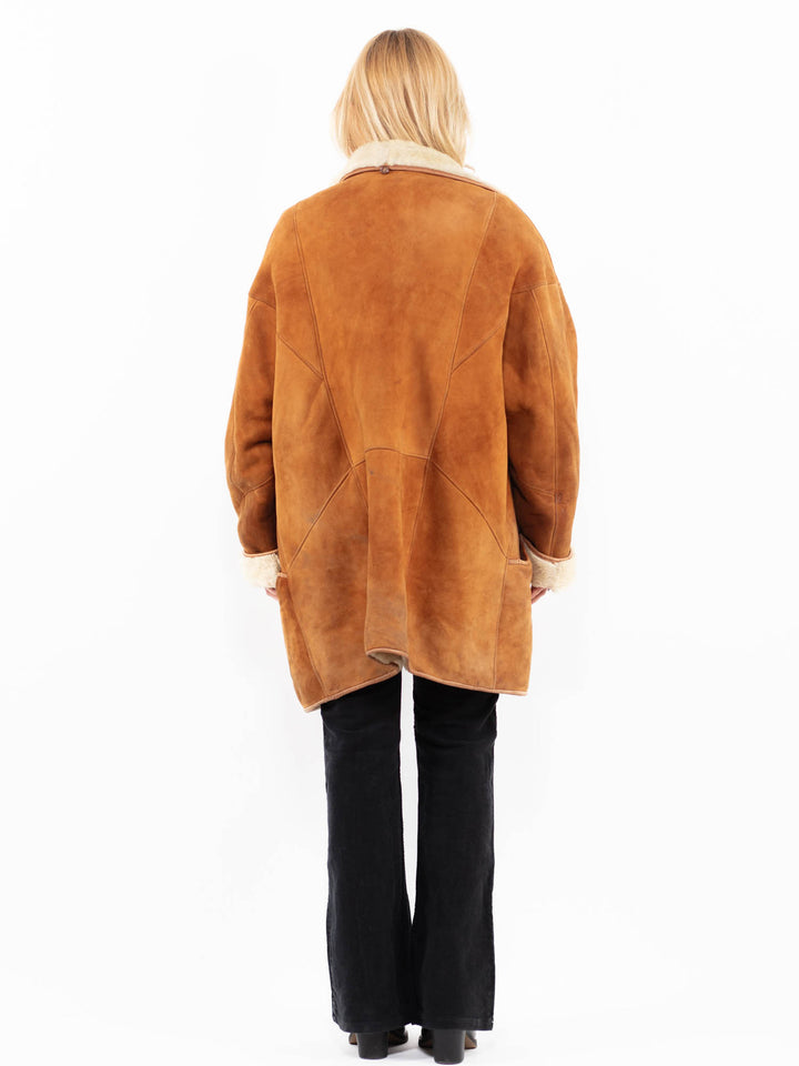 Vintage 90's Women Sheepskin Coat in Brown