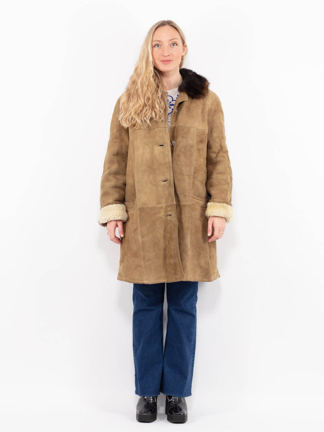 Vintage 70's Women Sheepskin Shearling Coat in Beige