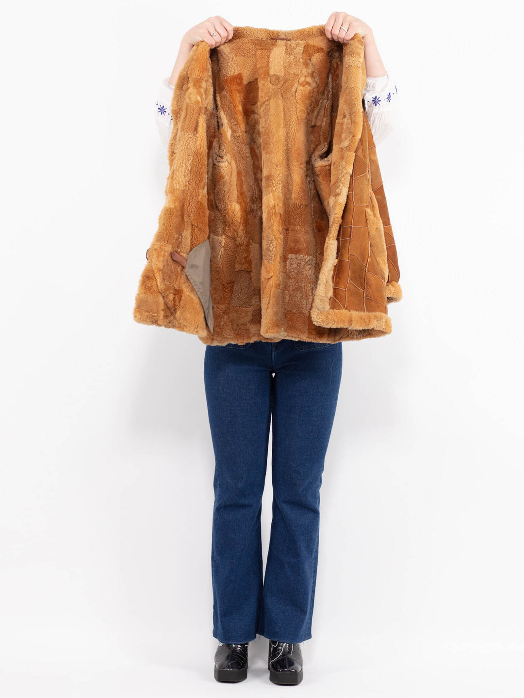 Vintage 70's Women Sheepskin Coat in Brown