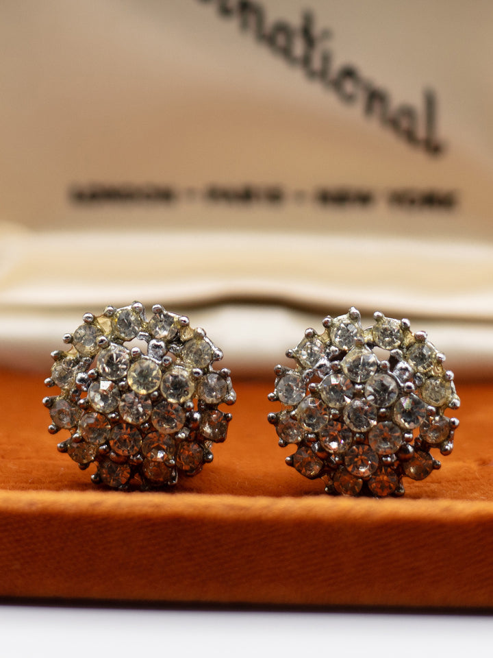 Vintage 50's Clip-on Earrings in Silver