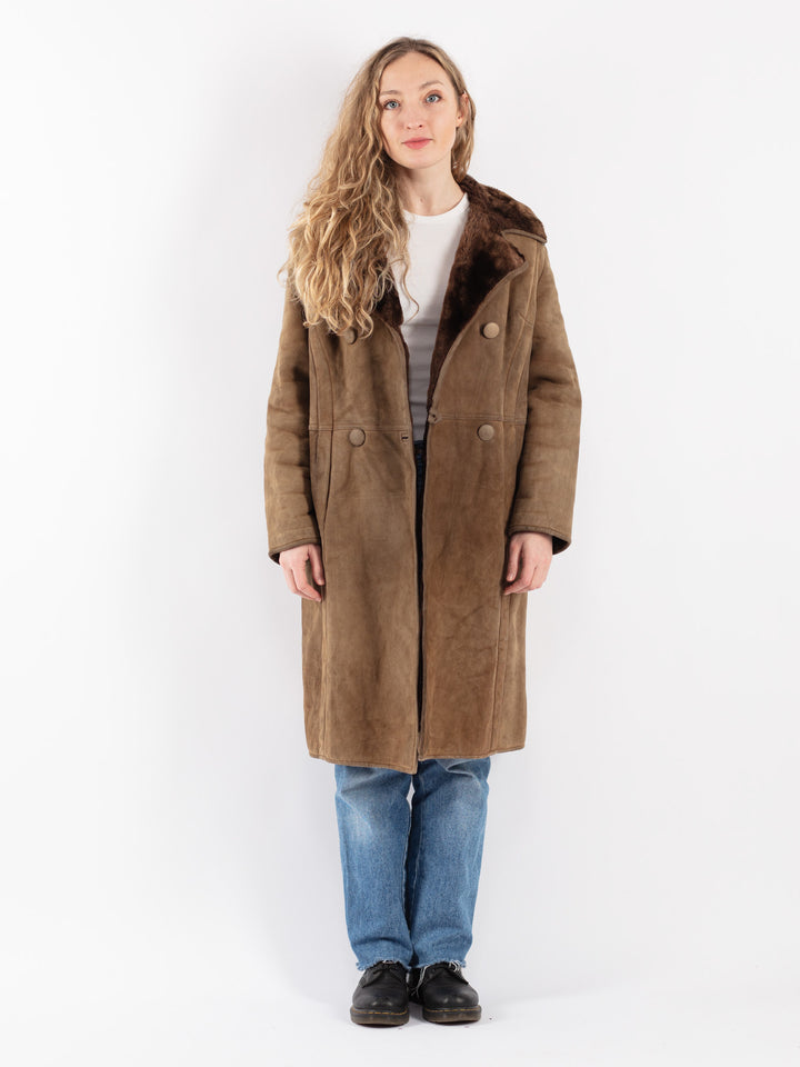 Vintage 90's Women Sheepskin Coat in Beige