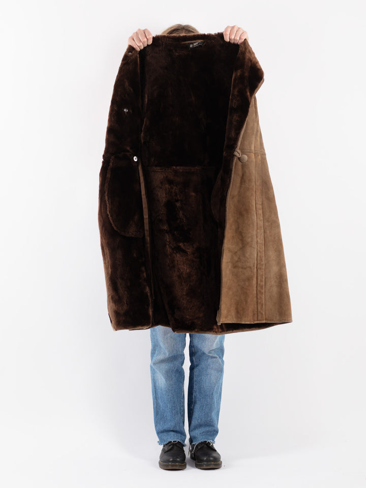 Vintage 90's Women Sheepskin Coat in Beige