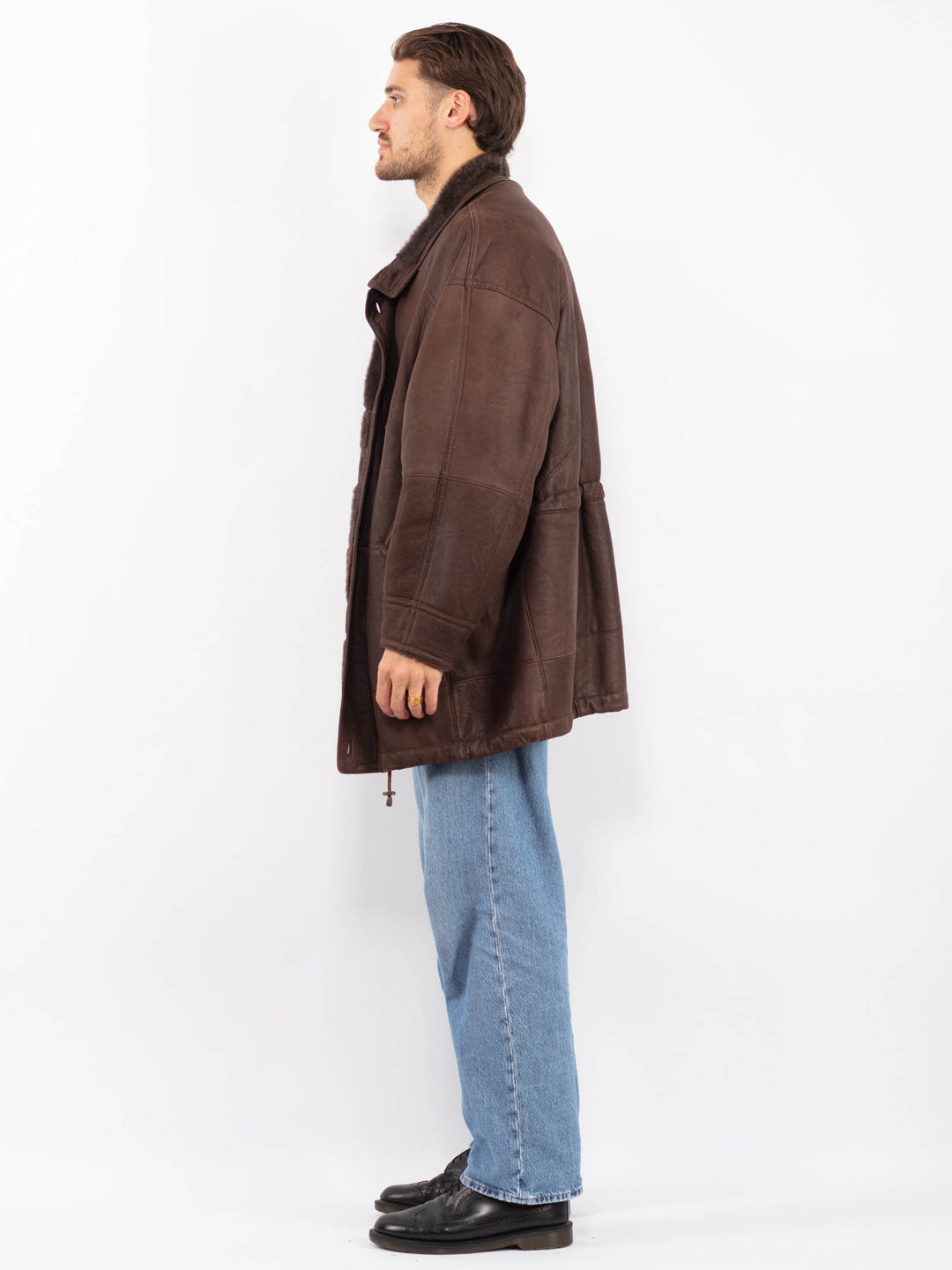 Vintage 90's Men Sheepskin Leather Coat in Brown